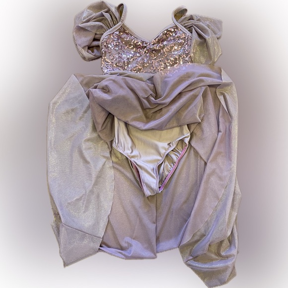 A Wish Come True Mauve Color with Sequins Dance Ballet Costume Size Adult Small. - Picture 6 of 6